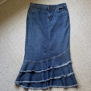 Y2K 90s Denim Baccini Skirt with Frayed Ruffle Hem